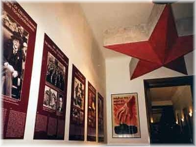 Μουσείο Κομμουνισμού (Muzeum Komunismu)