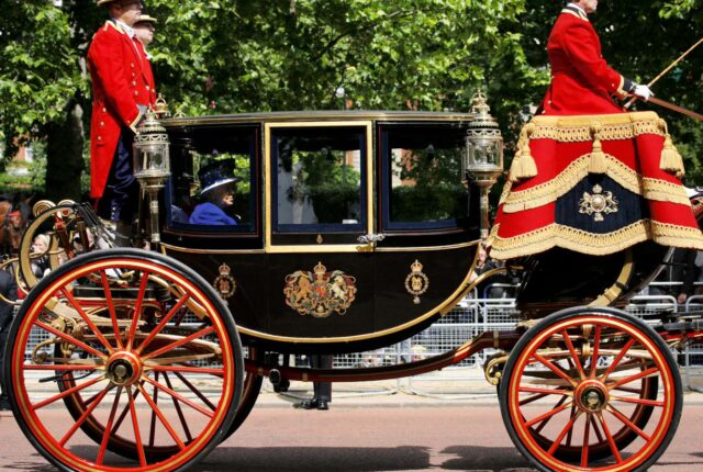 Queen΄s Birthday Parade – Trooping the Colour