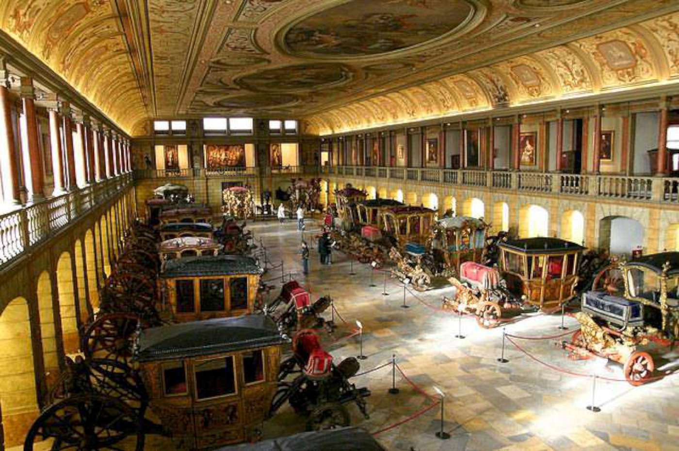 Λισαβόνα Αξιοθέατα Museu Nacional dos Coches – Μουσείο Βασιλικών Αμαξών Λισαβόνα Αξιοθέατα Museu Nacional dos Coches – Μουσείο Βασιλικών Αμαξών